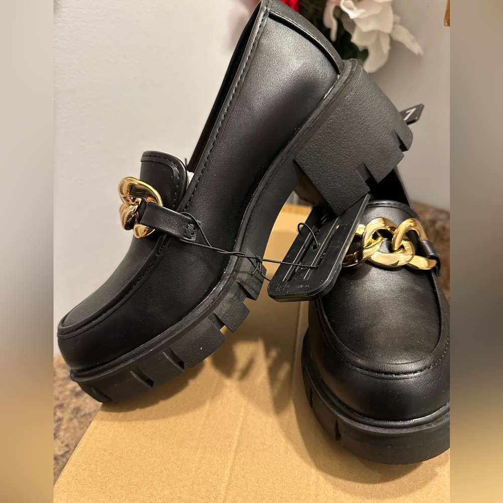 Women's Black Loafers with Gold Chain - Picture 3 of 8